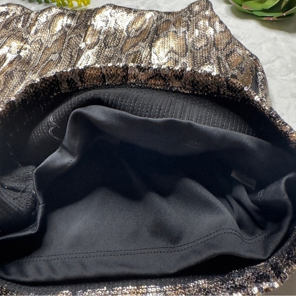 Socialite Faux Python Snake Print Metallic High Waist Shorts Gold Black XS - Picture 9 of 12